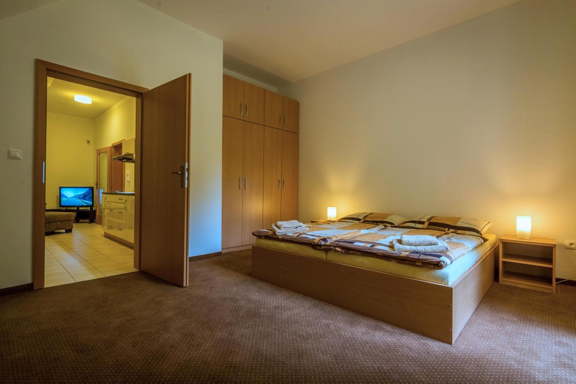 Apartmány Weissov Dom Banská Štiavnica Habitación foto